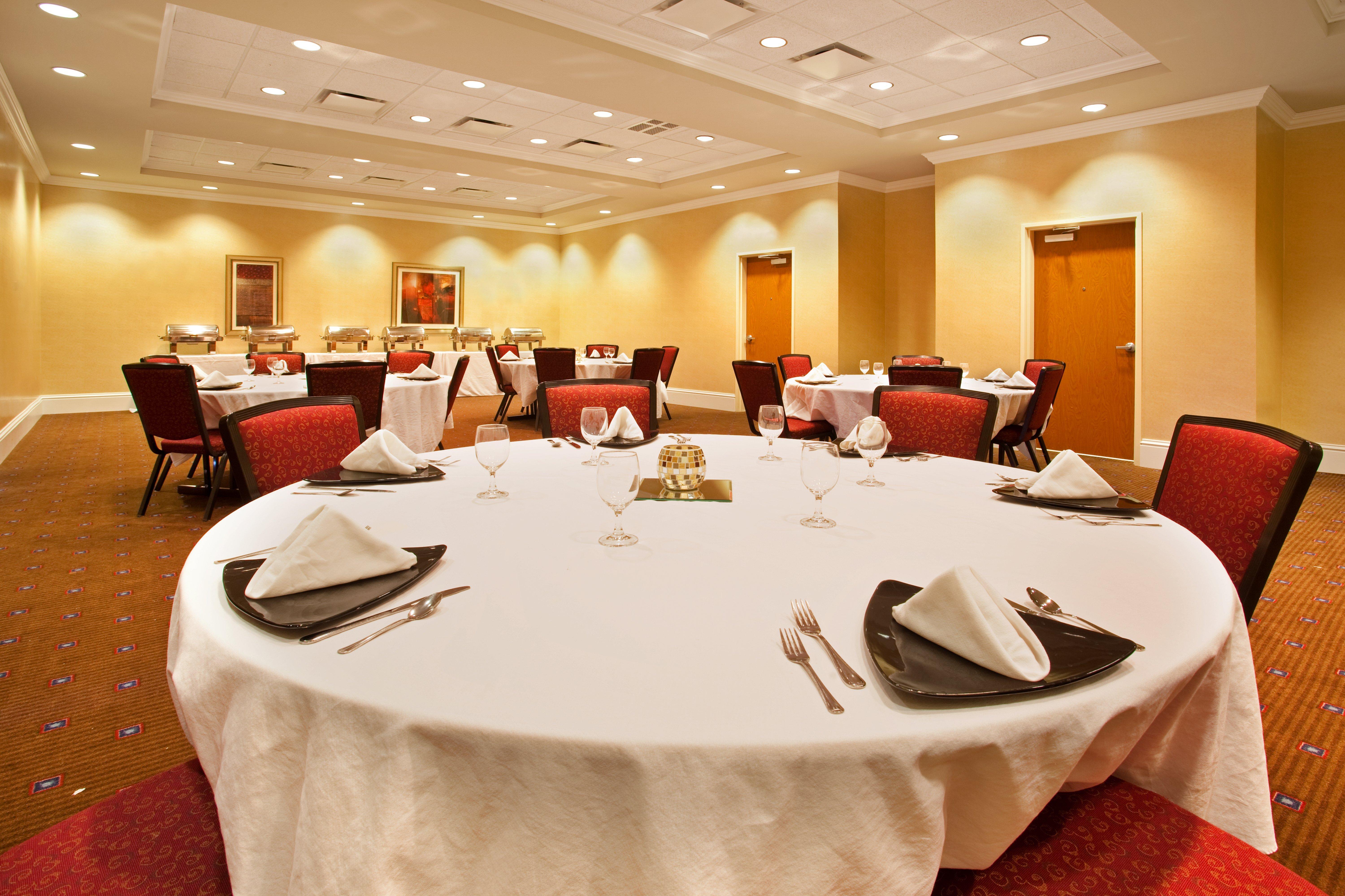 Holiday Inn Aurora North - Naperville By Ihg Ngoại thất bức ảnh