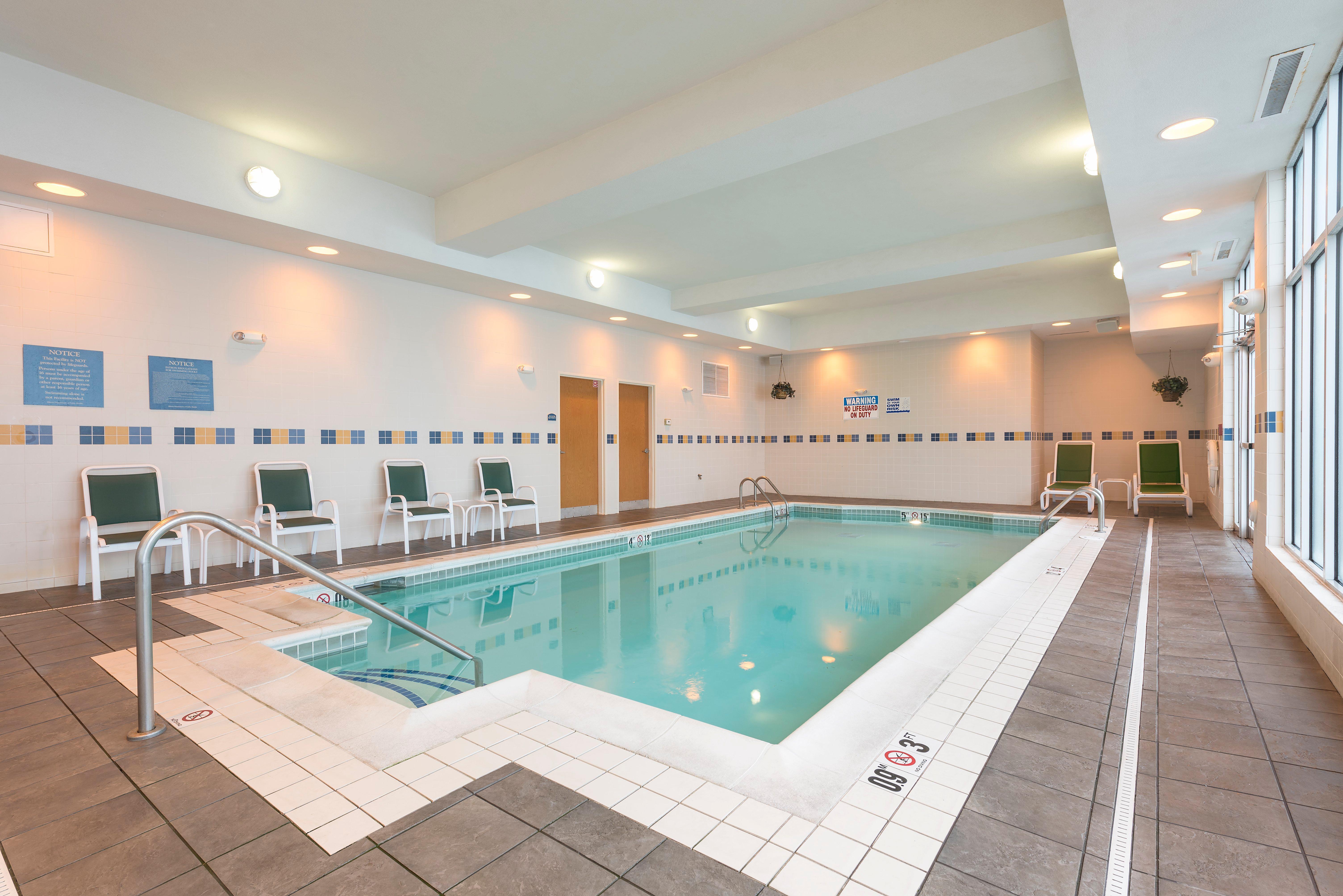 Holiday Inn Aurora North - Naperville By Ihg Ngoại thất bức ảnh